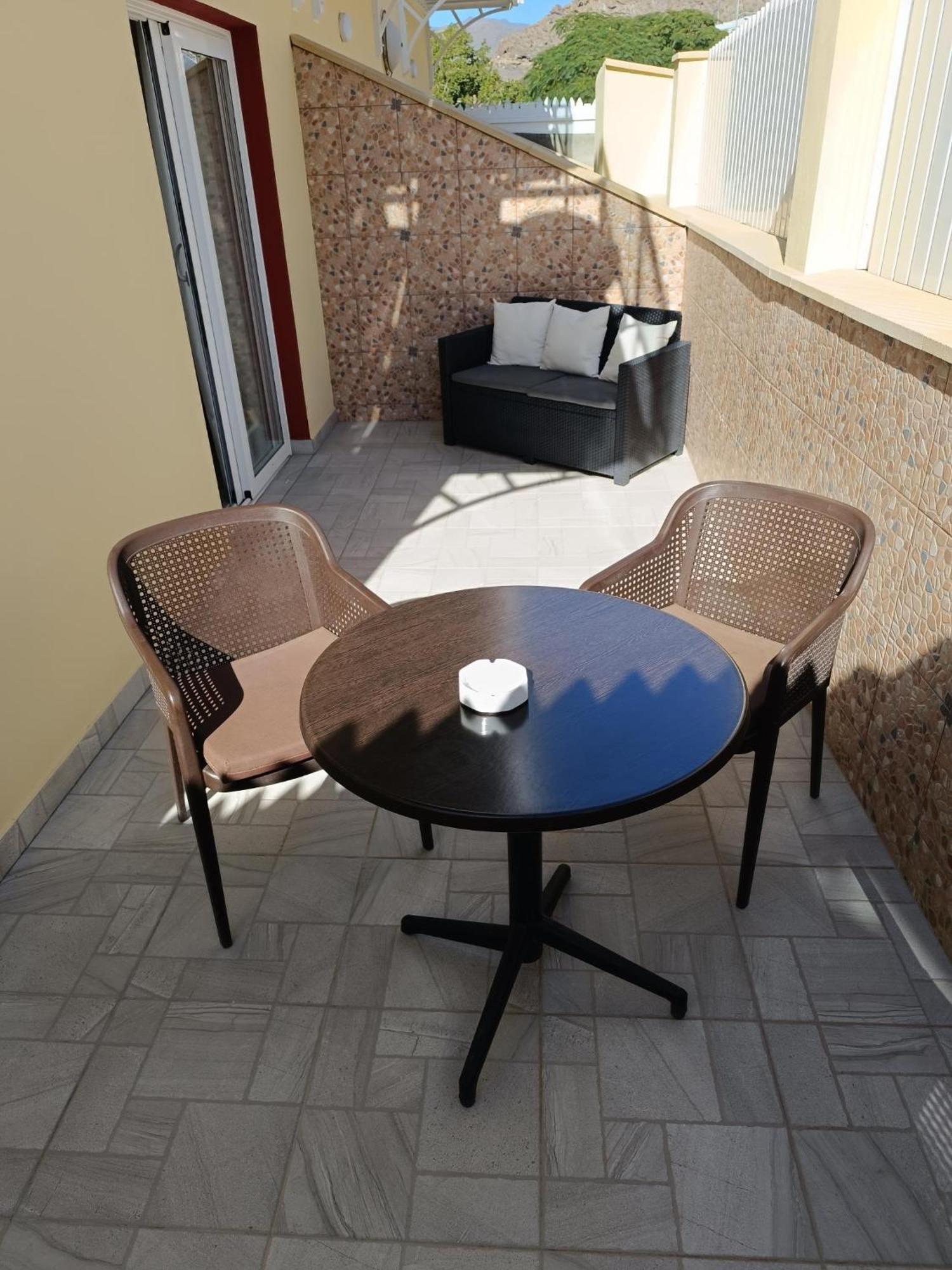 Sol Mogan Suites - Adults Only Puerto De Mogan Bagian luar foto